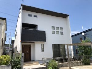 株式会社まごころほーむのホワイトの施工事例