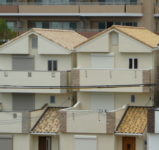 J形釉薬瓦の施工例