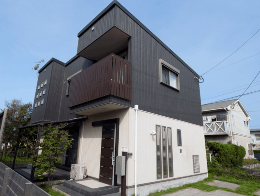 ツートンカラーの外壁1