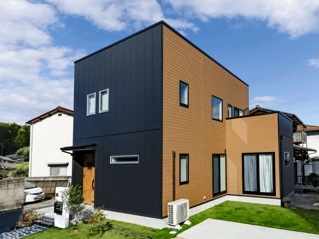 縦塗り分けパターンの外壁2