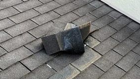 アスファルトシングルの剥がれ