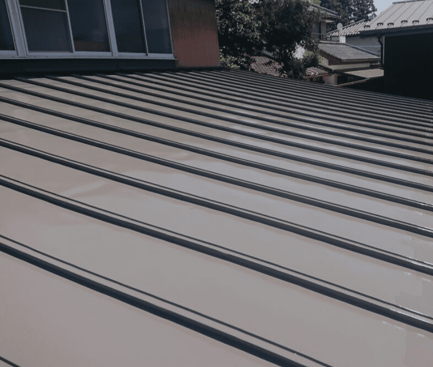 トタン屋根