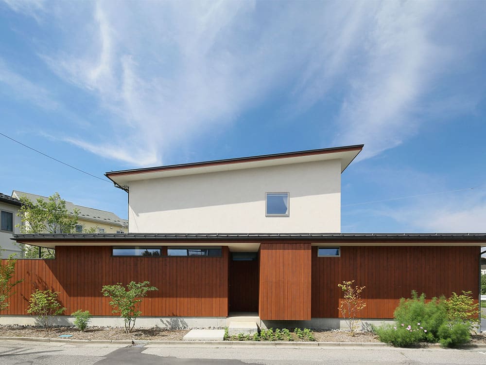 木質系サイディングの施工例①