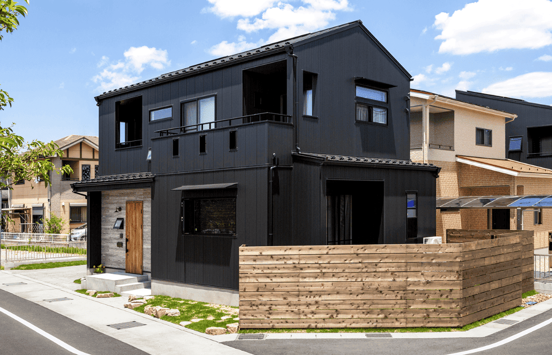 金属サイディングの施工例①