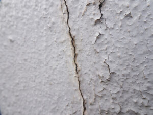 経年劣化の剥がれ