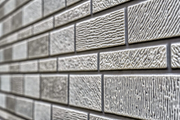 窯業系サイディングの種類とメンテナンスタイミングについて