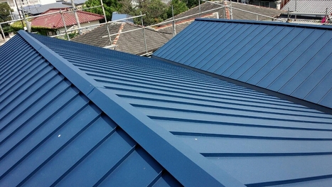 ガルバリウム_ブルー_屋根