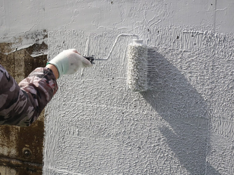 【施工場所別】コンクリート塗装の耐用年数と施工費用を比較について